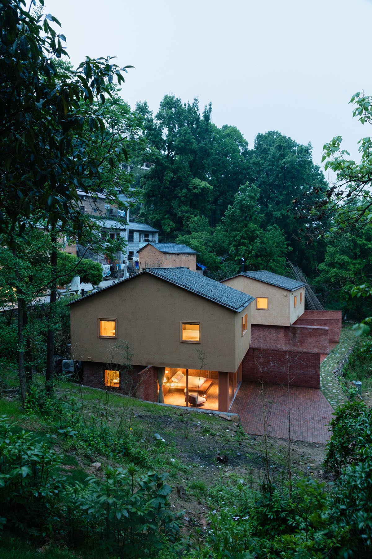 kooo architects built retreat village by using local materials on hills of Zhejiang