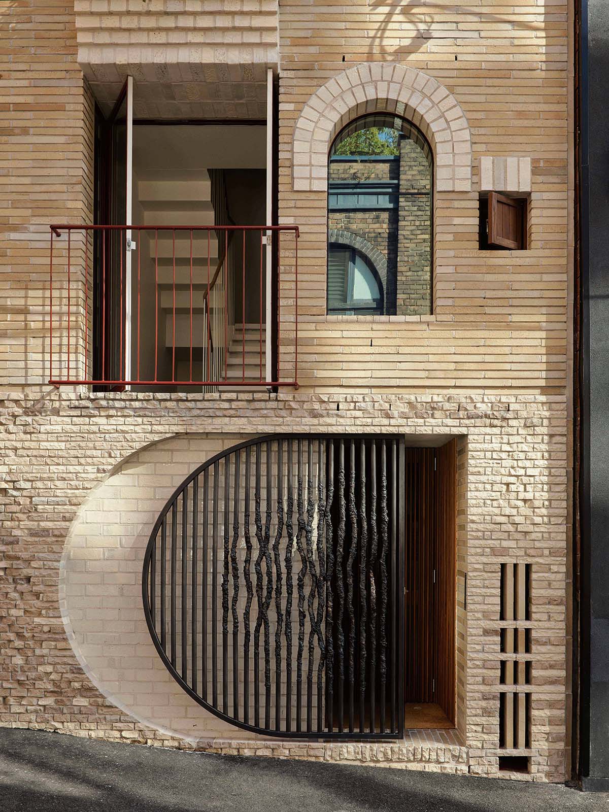 World Interior Of The Year Award at INSIDE 2023 goes to 19 Waterloo Street by SJB