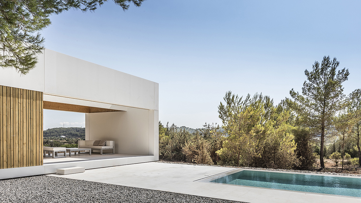 Marià Castelló Architecture designs fragmented all-white family house on the island of Ibiza