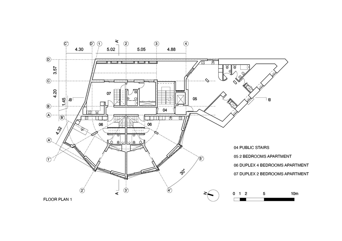 Semi-circular housing block features golden, lightweight and moveable elements in Leiria