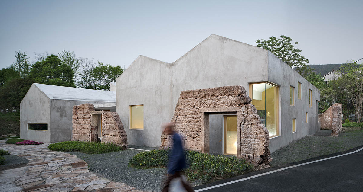 UAD converts old folk houses into new Villagers' Home that naturally grows out of the old walls