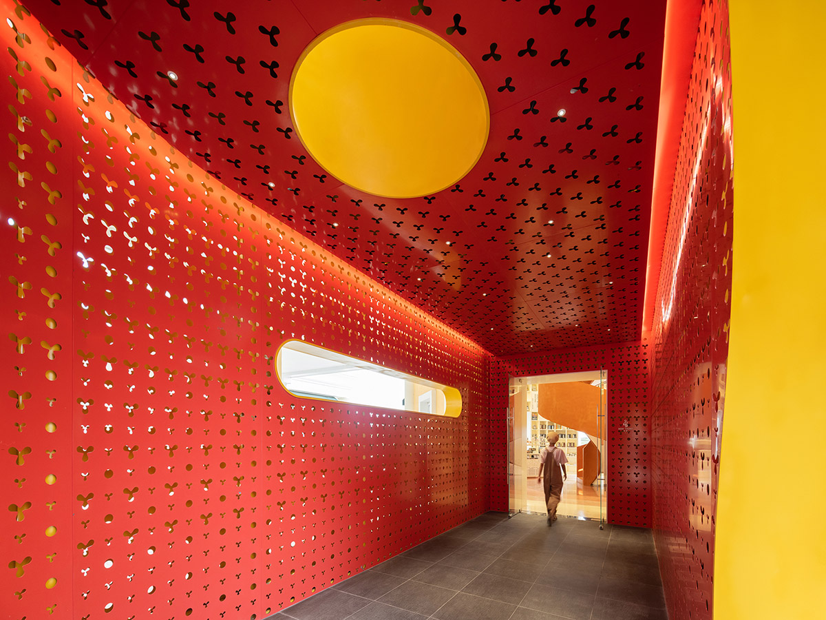 Wutopia Lab creates fairytale-like interiors for a bookstore in Jiangsu, China