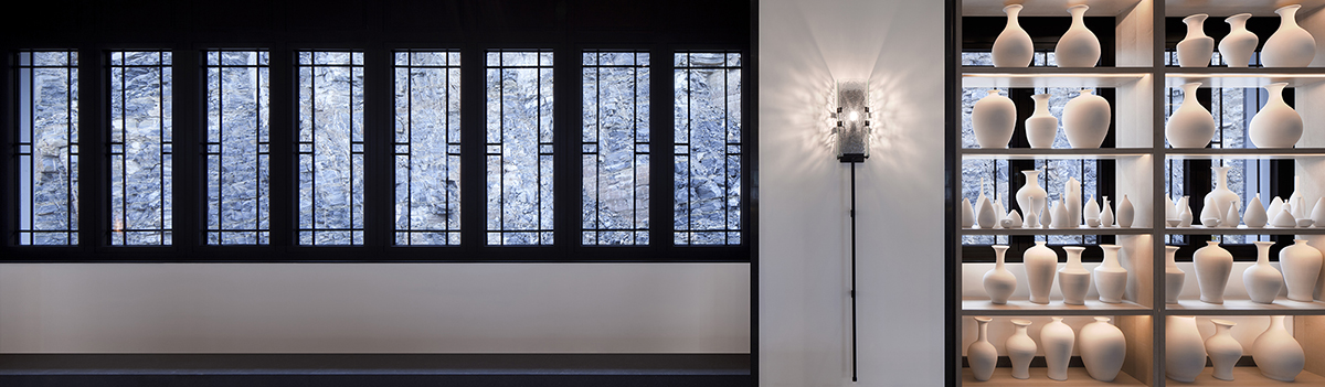 Co-Direction Design Finished a Pottery and Colored Glaze Workshop in a Historical Town in China