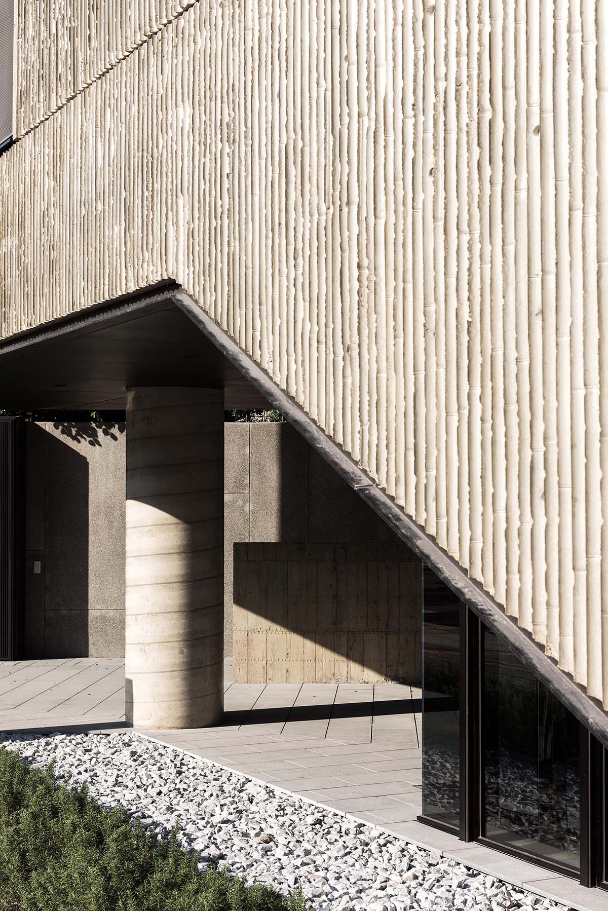 A Sharing Place Created by Alex Yu