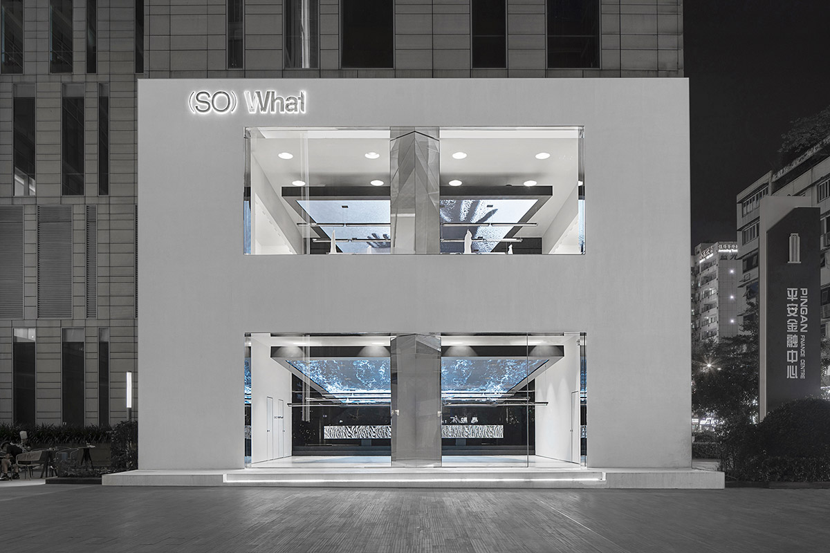 Various Associates integrates giant variable screens to interiors of fashion boutique in Chengdu