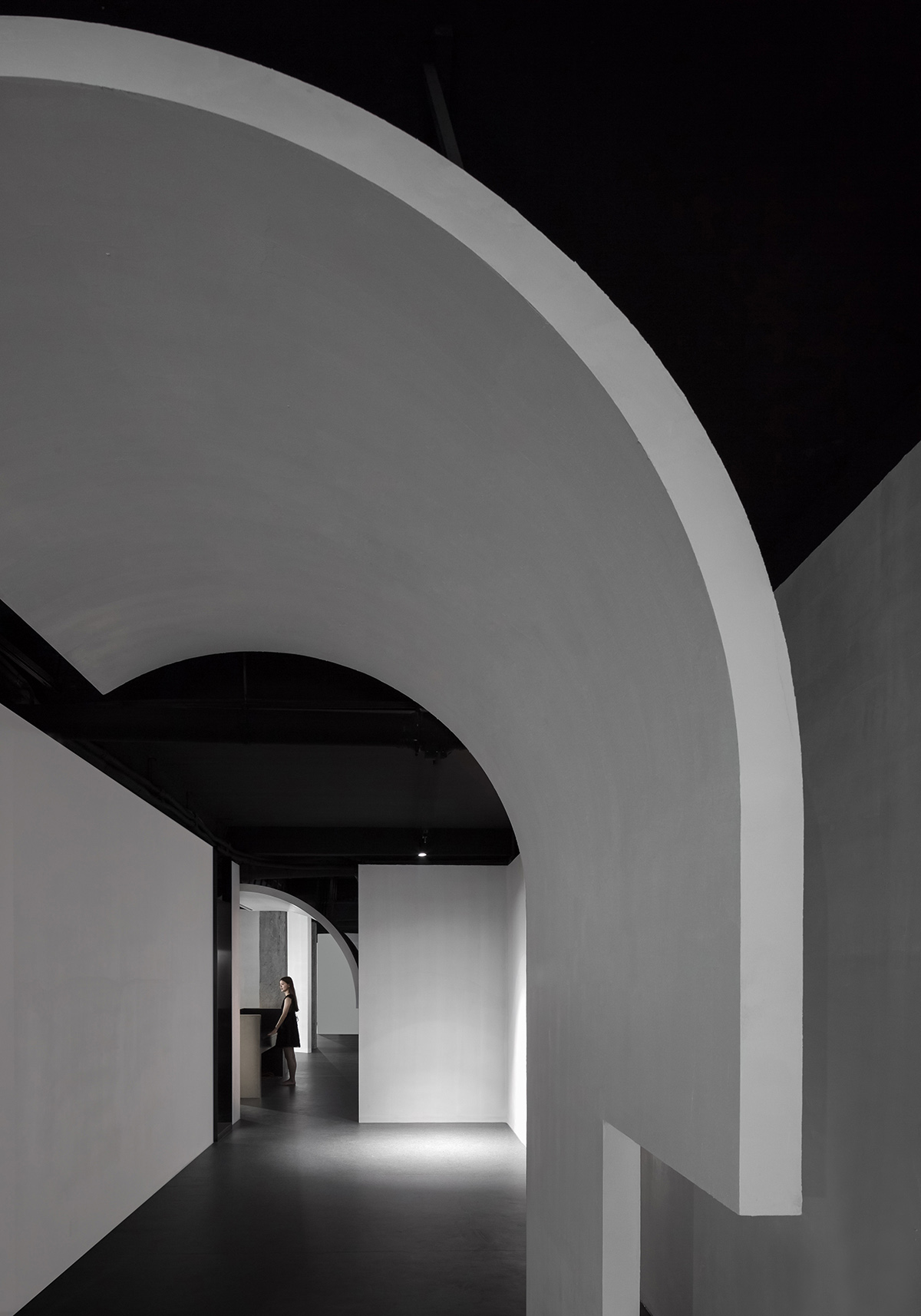 AD ARCHITECTURE Designed A Dreamy and Artistic Furniture Showroom in Guangdong, China