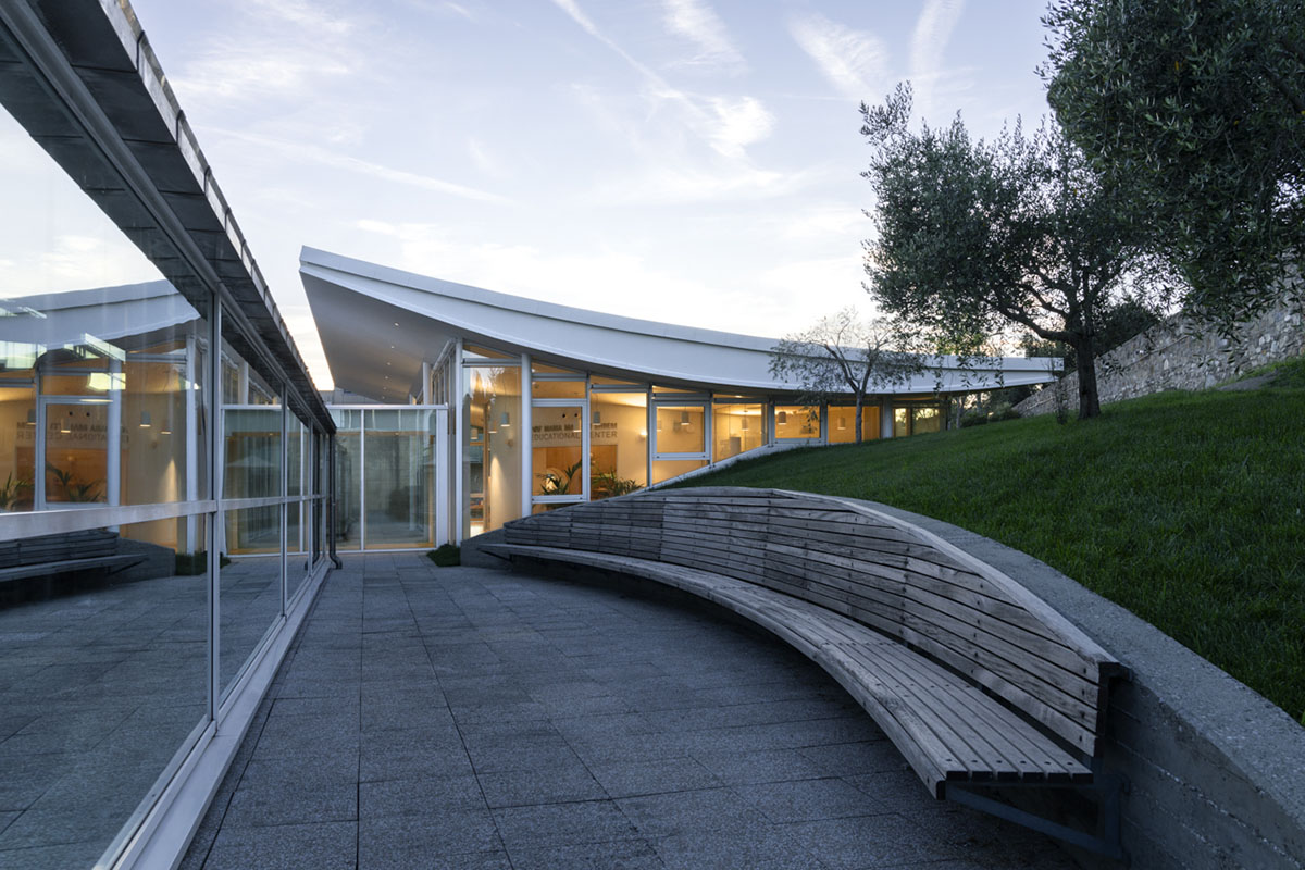 Alvisi Kirimoto imagines an educational center like