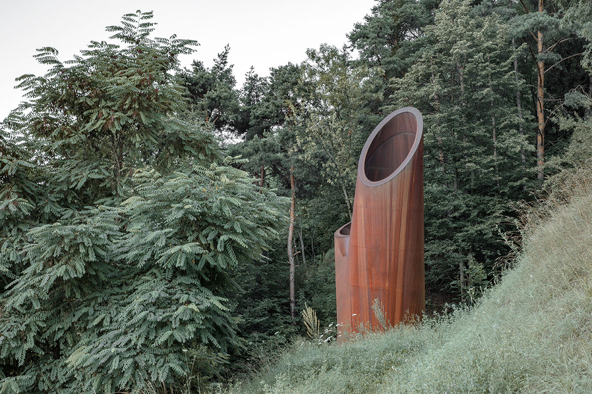 MoDusArchitects adds sculptural entry portals to the Bressanone-Varna Ring Road in Italy