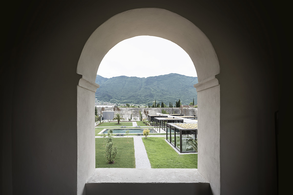 Noa* transforms old monastery into a hotel inspired by region's rural constructions in Arco