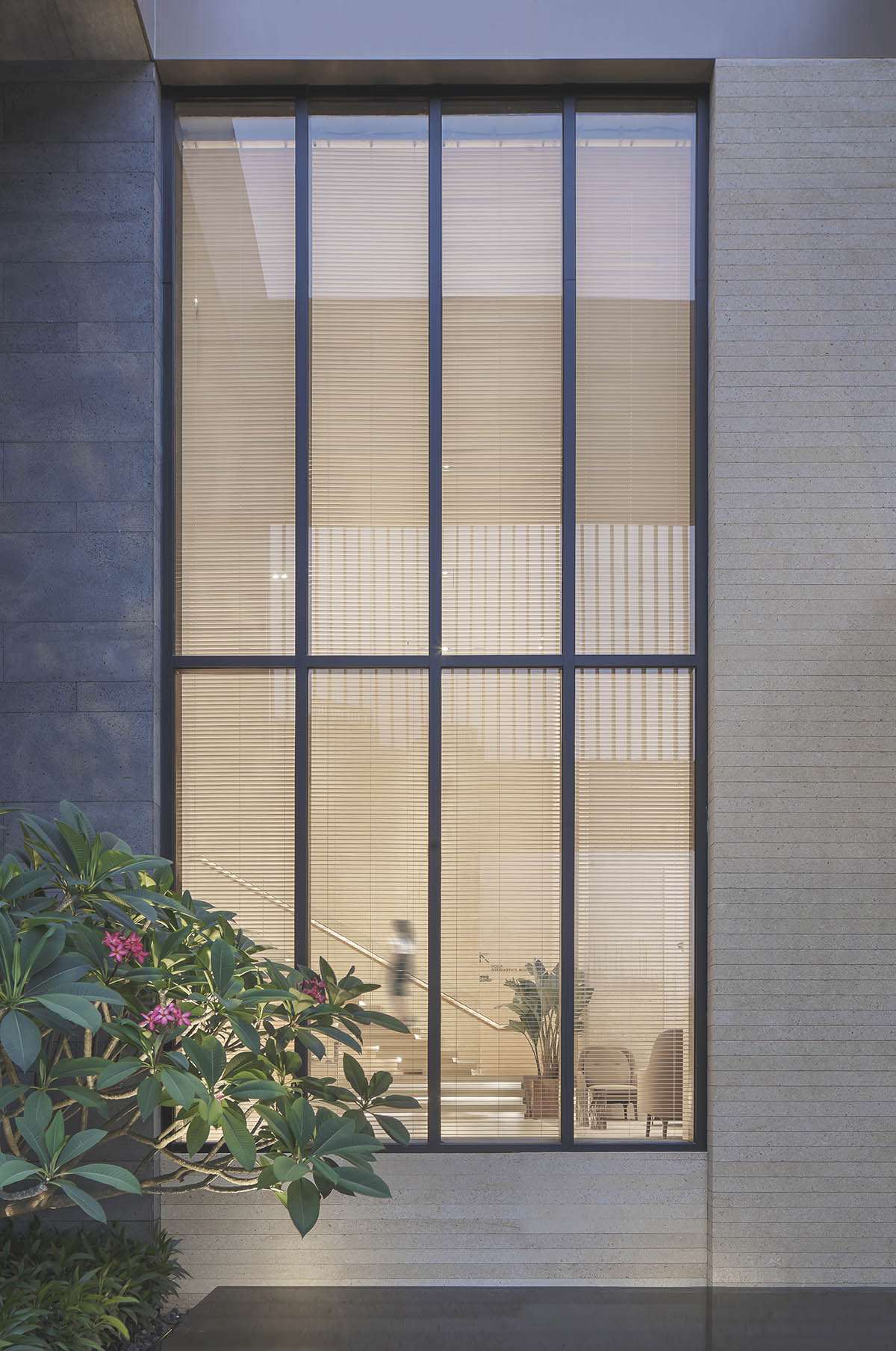 Matrix Design completes multi-purpose club featuring 3D gridded façade in China