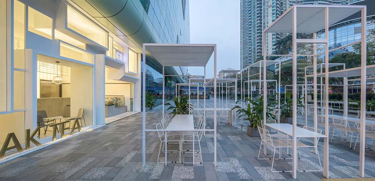 Onexn Architects designs Peak Tea that blends indoor with outdoor area in Shenzhen