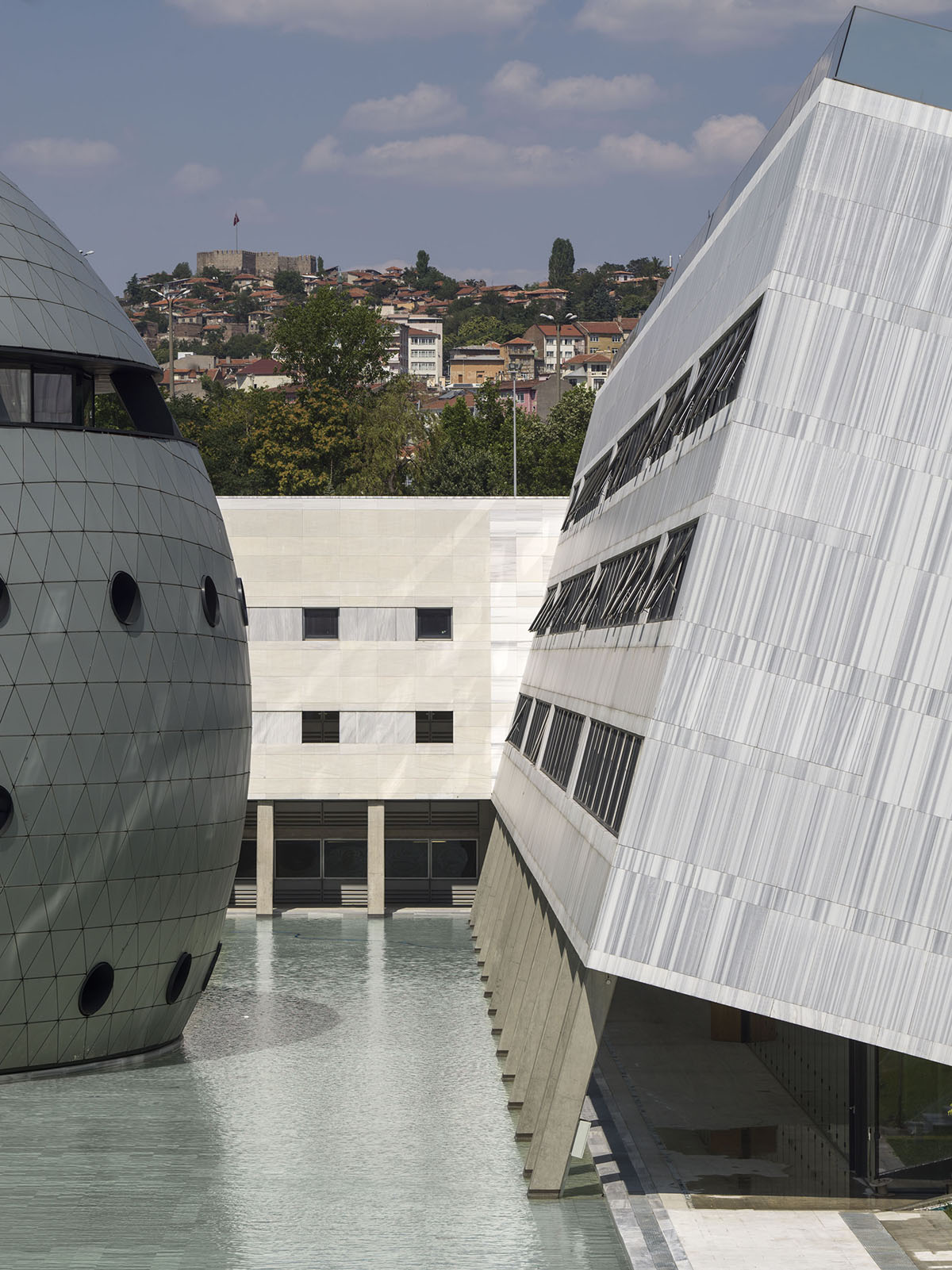 Uygur Architects completes Presidential Symphony Concert Hall and Choir Buildings in Turkey
