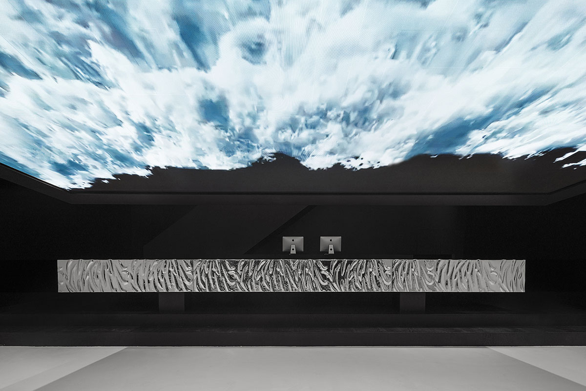 Various Associates integrates giant variable screens to interiors of fashion boutique in Chengdu