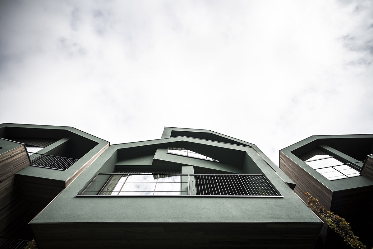 noa* network of architecture creates self-contained green tree suites raised on stilts in South Tyrol