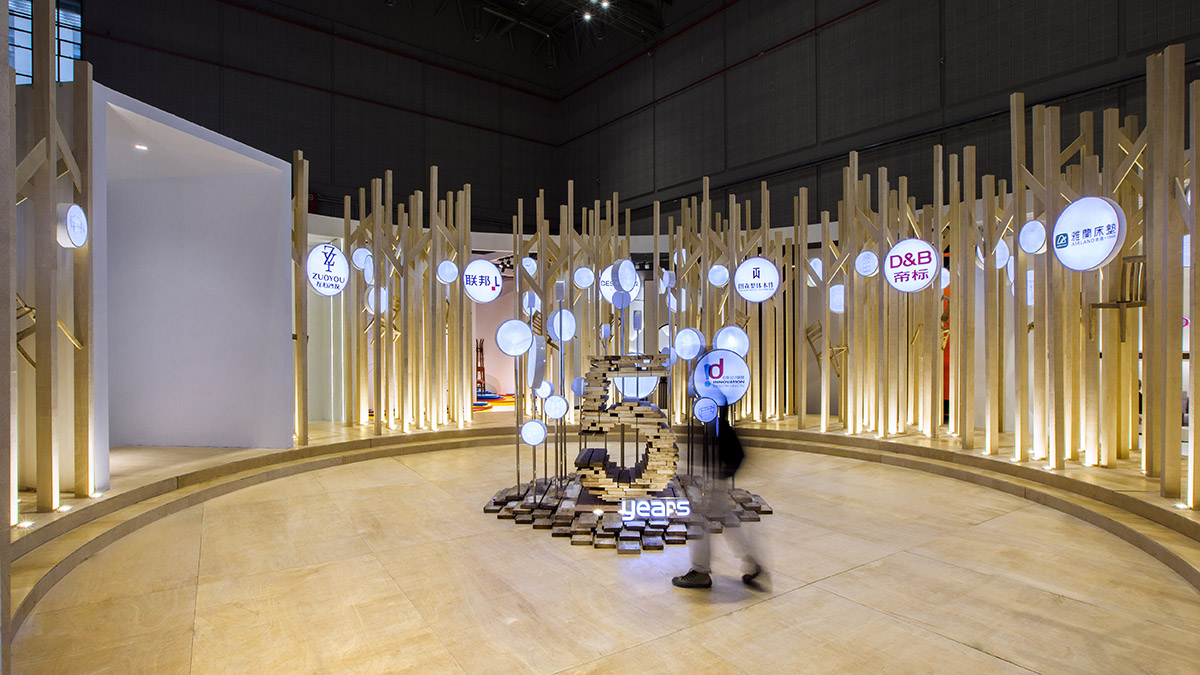 TOWOdesign completes exhibition space composed of different combinations of furnitures