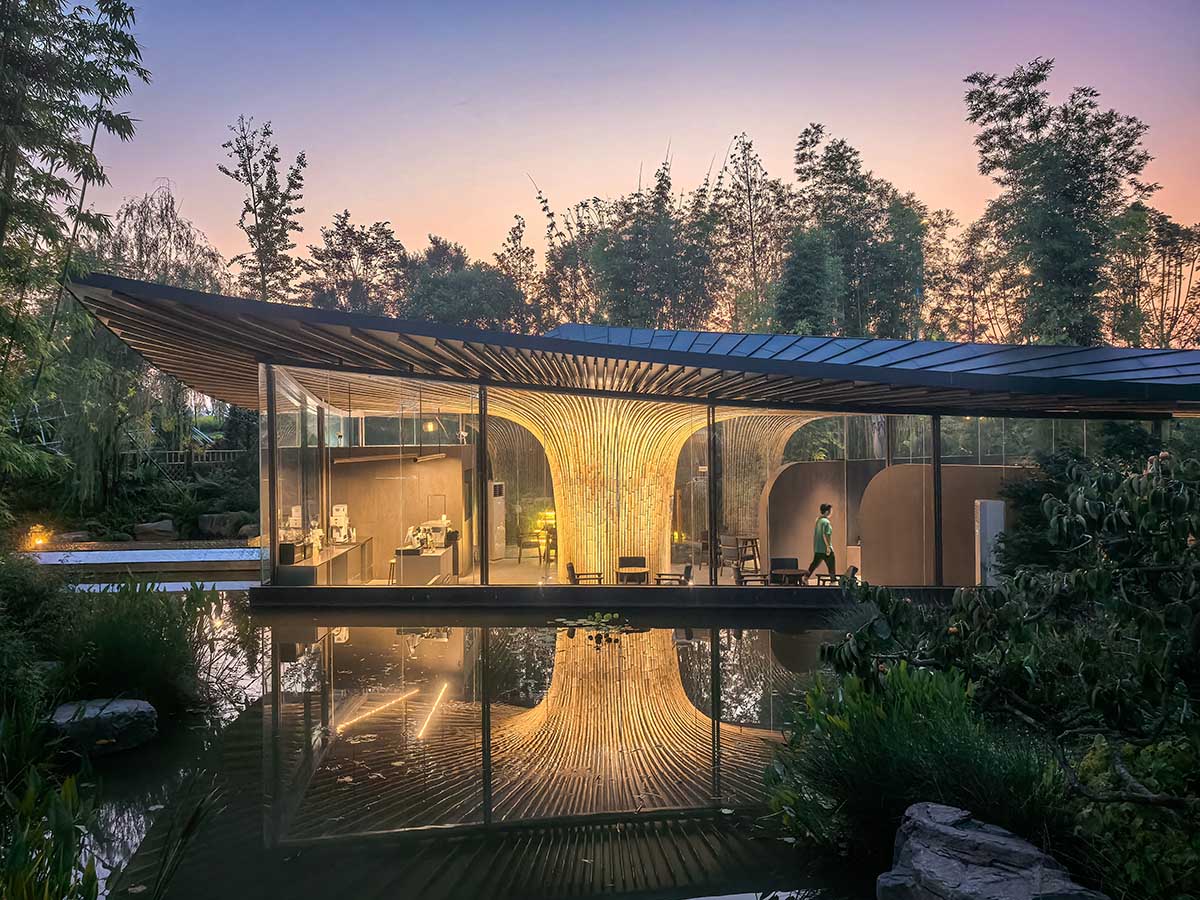 Archermit imagines an exhibition building as a huge bamboo tree at the center