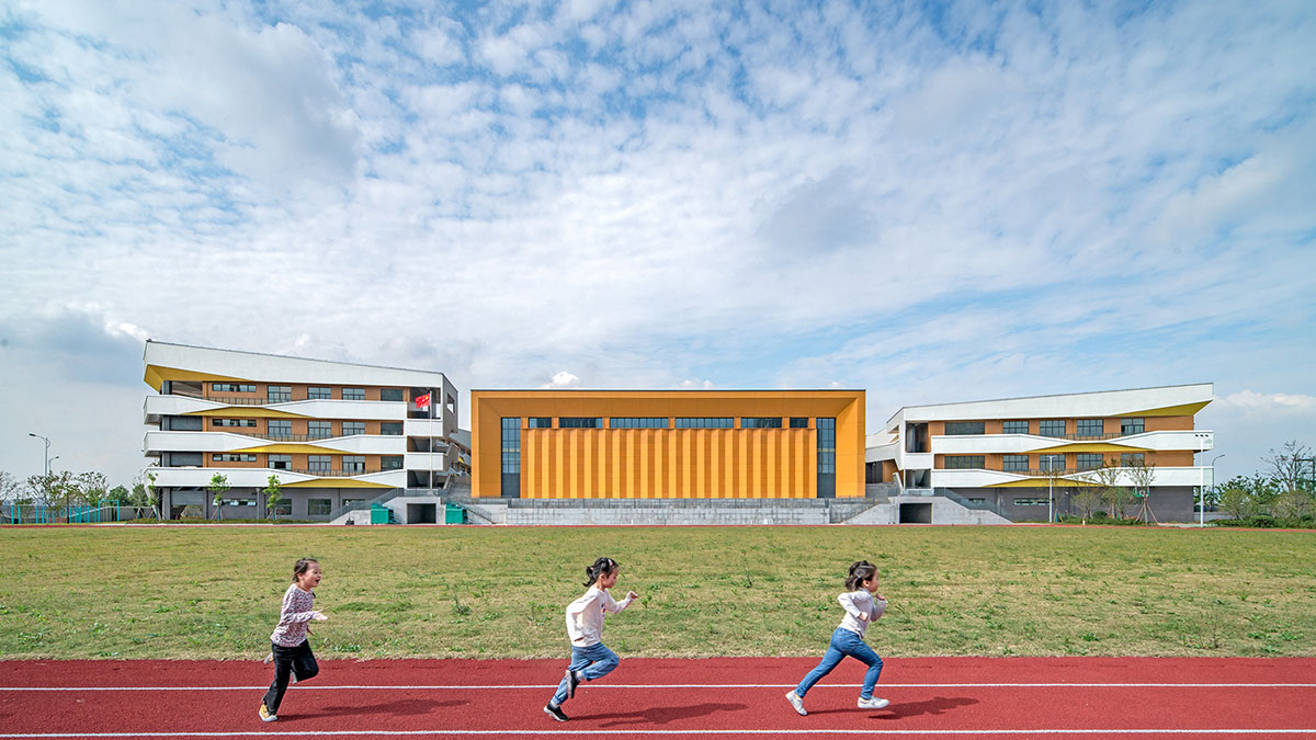 DC Alliance completes Yongjiang Experimental School in Jiangbei District, Ningbo