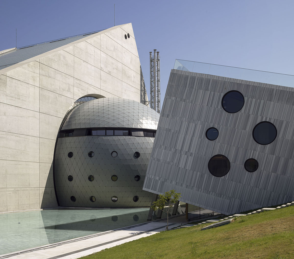 Uygur Architects completes Presidential Symphony Concert Hall and Choir Buildings in Turkey