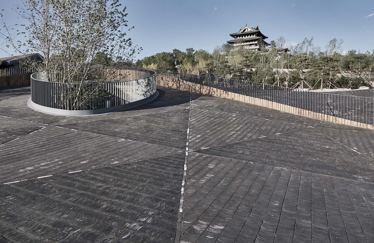 Atelier TeamMinus completes Piazza & Art Space activating its own environment in Beijing
