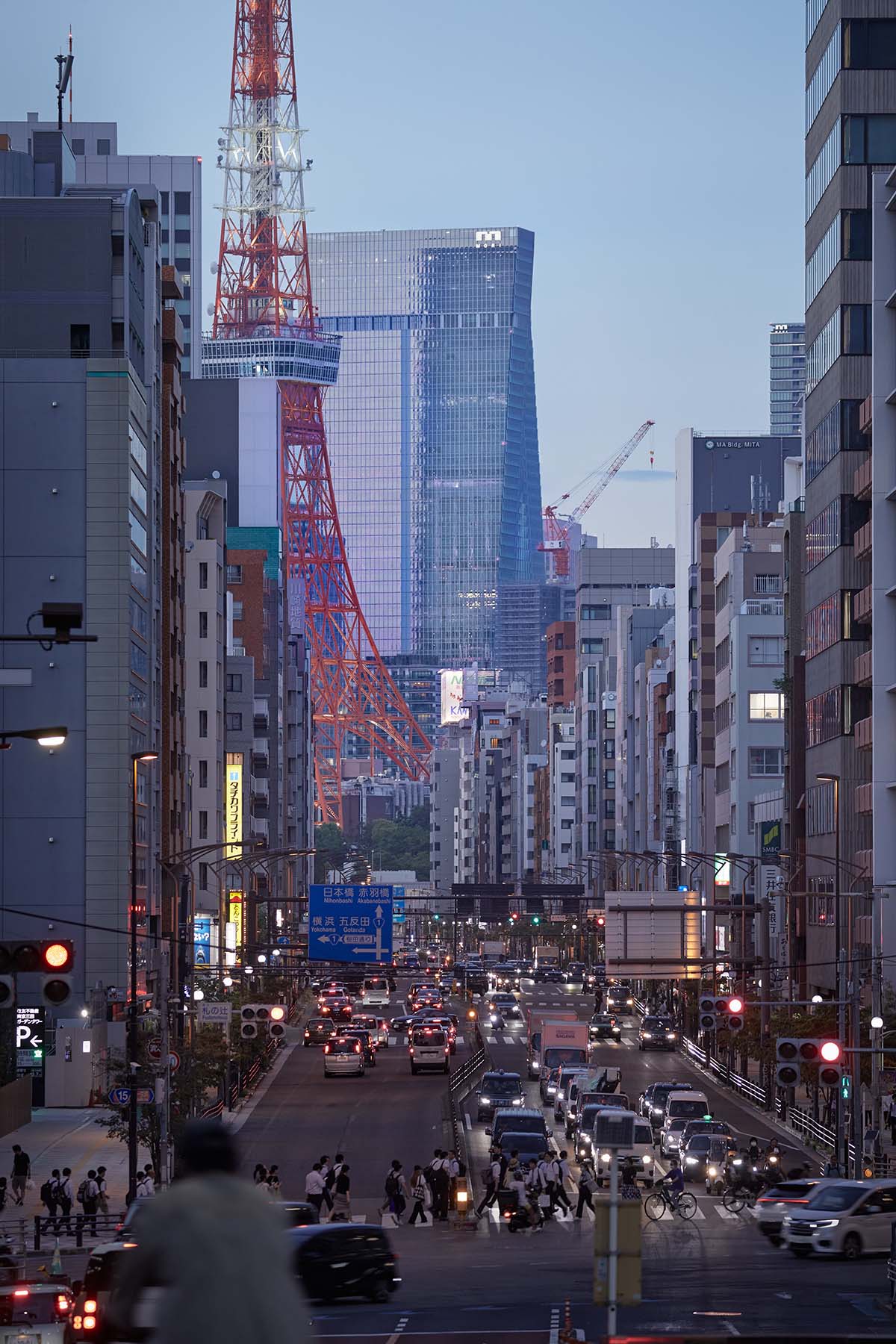 OMA completes its first project in Tokyo, Toranomon Hills Station Tower 
