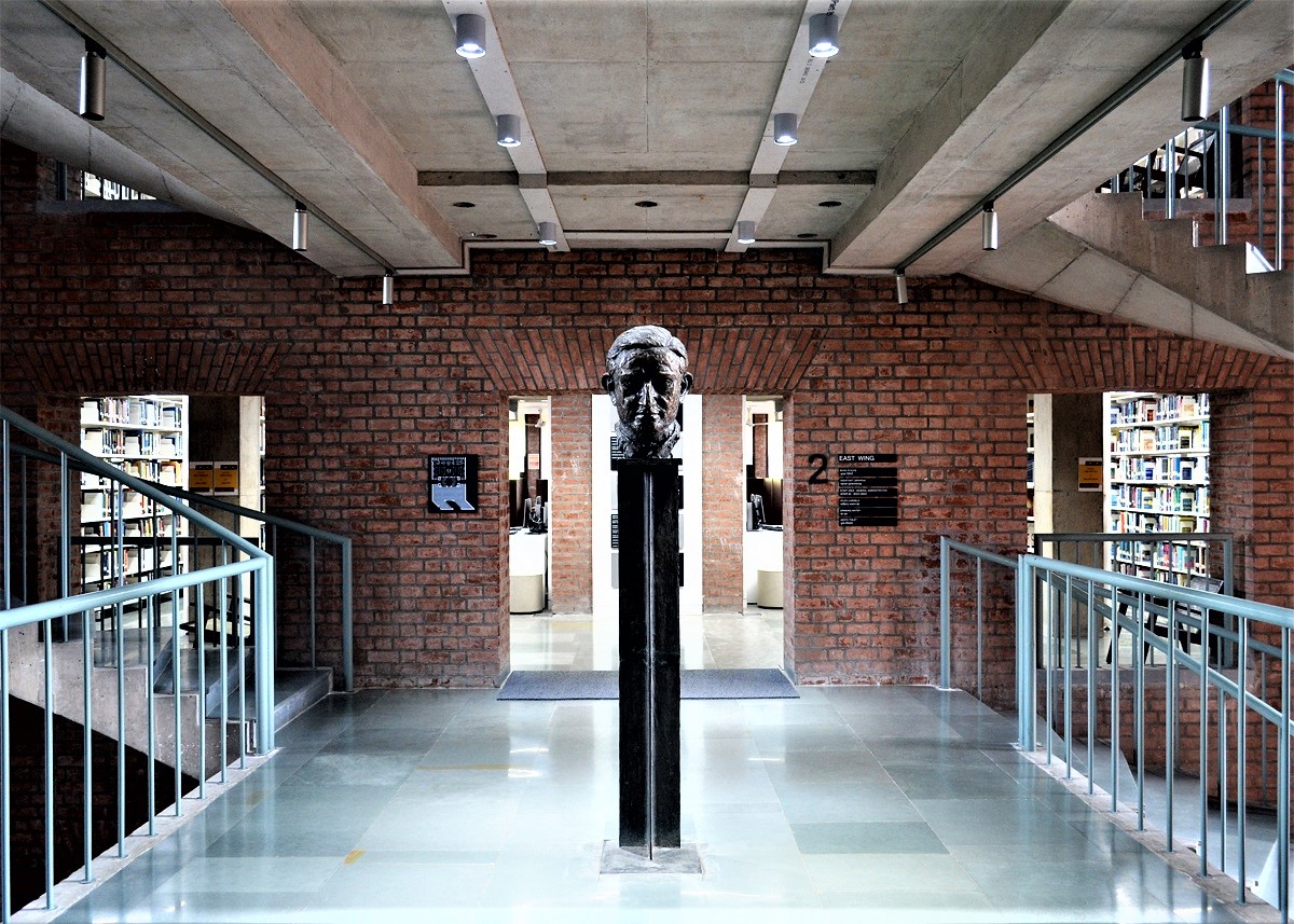 Louis Kahn’s IIM Ahmedabad: SNK Completes Restoration & Upgradation Of Vikram Sarabhai Library
