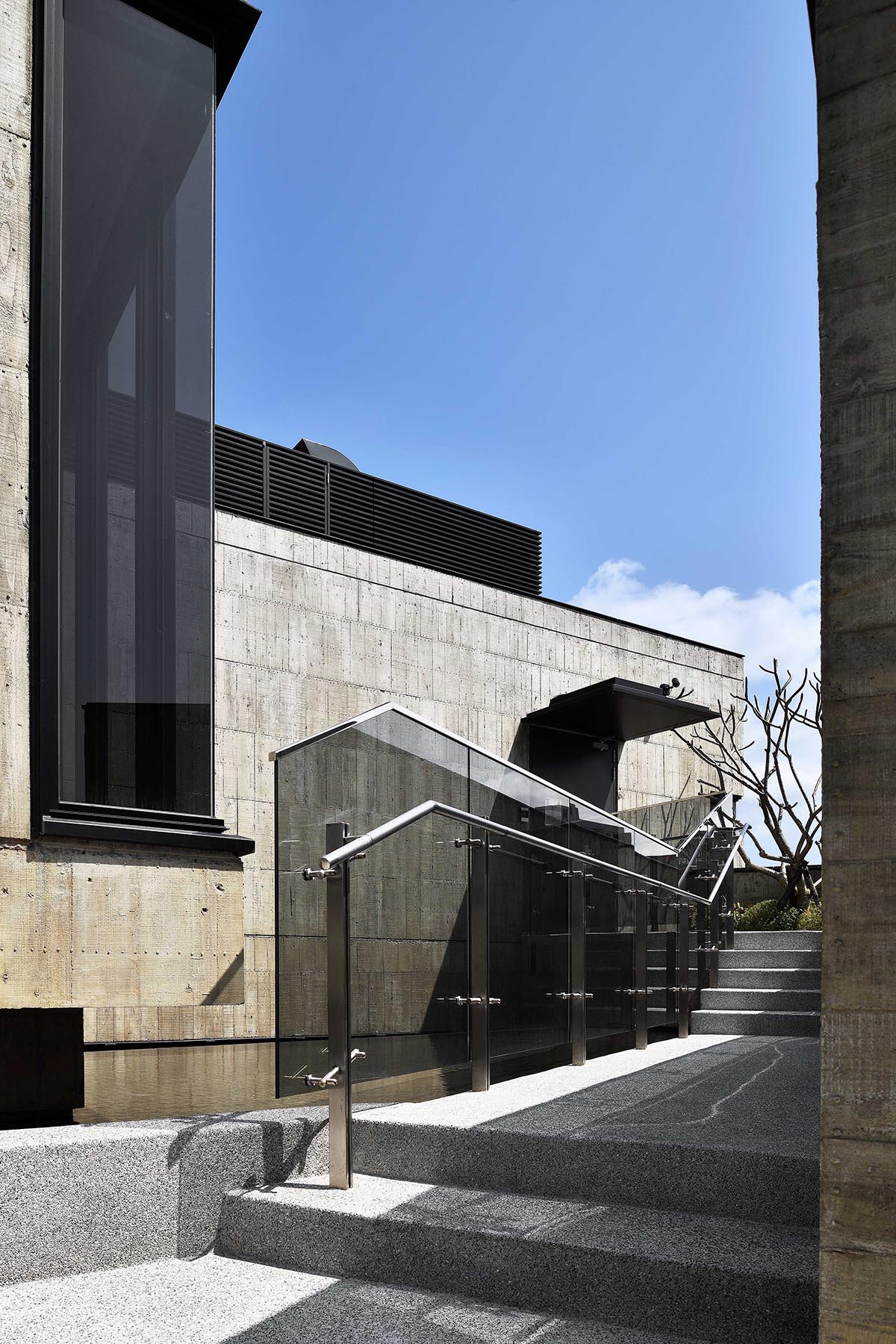 A Sharing Place Created by Alex Yu