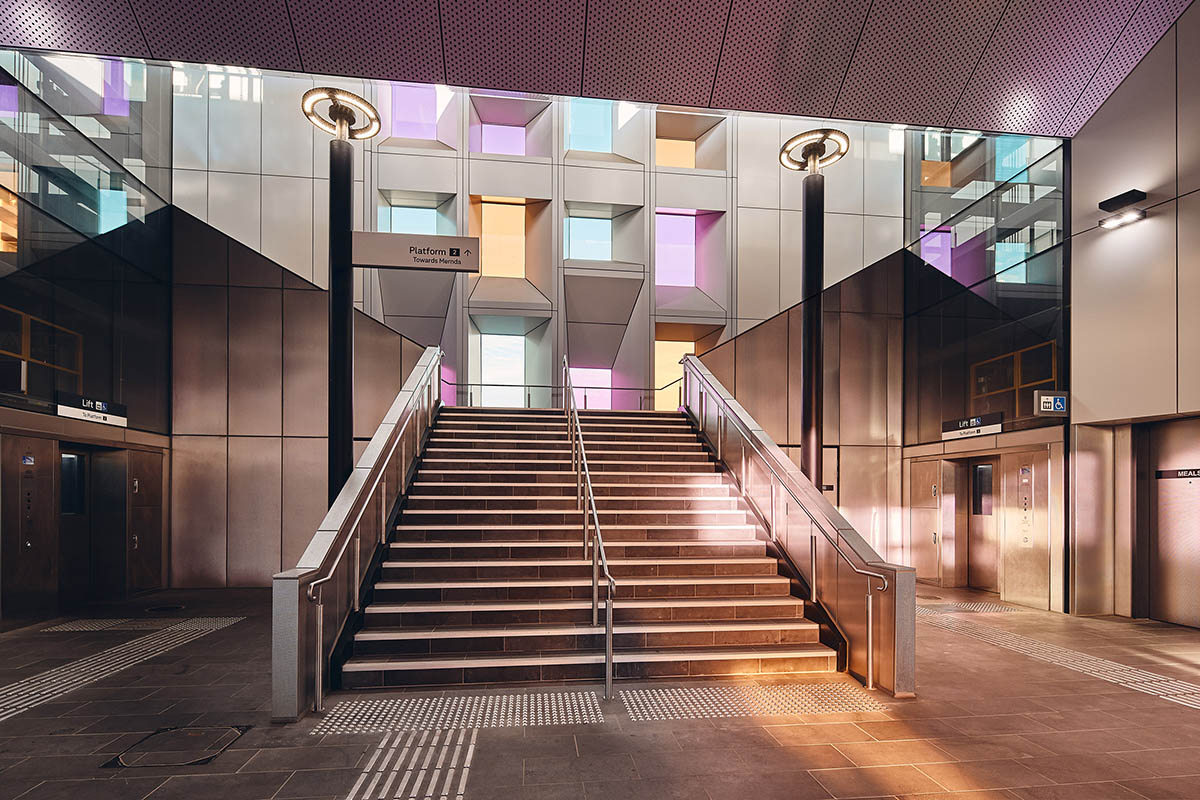 Wood Marsh abstracts Darebin’s roofscape into a 3D concrete pattern for Bell and Preston Stations