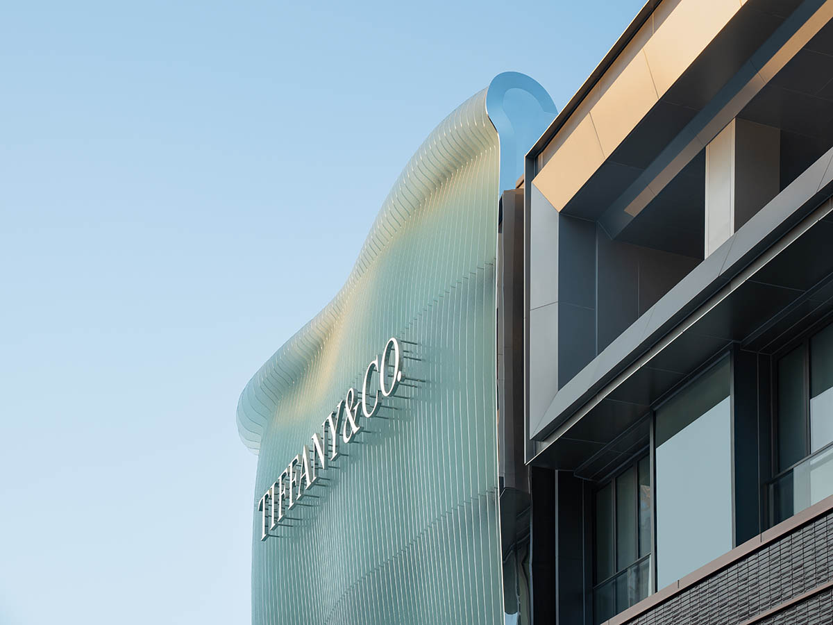 MVRDV wraps Tiffany flagship store with glass fins that make up fluid curves in Beijing