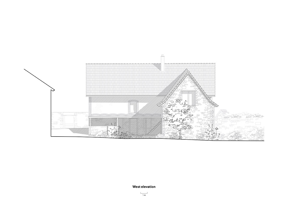 Piertzovanis Toews transforms an 18th-century barn into a colorful house in Albisheim, Germany