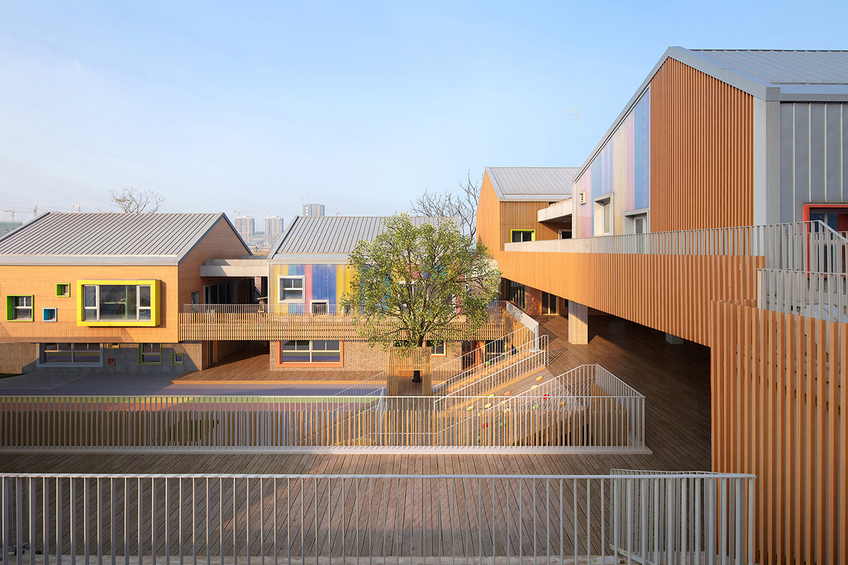 Init Design Office creates a village-like paradise for children in Chongqing, China