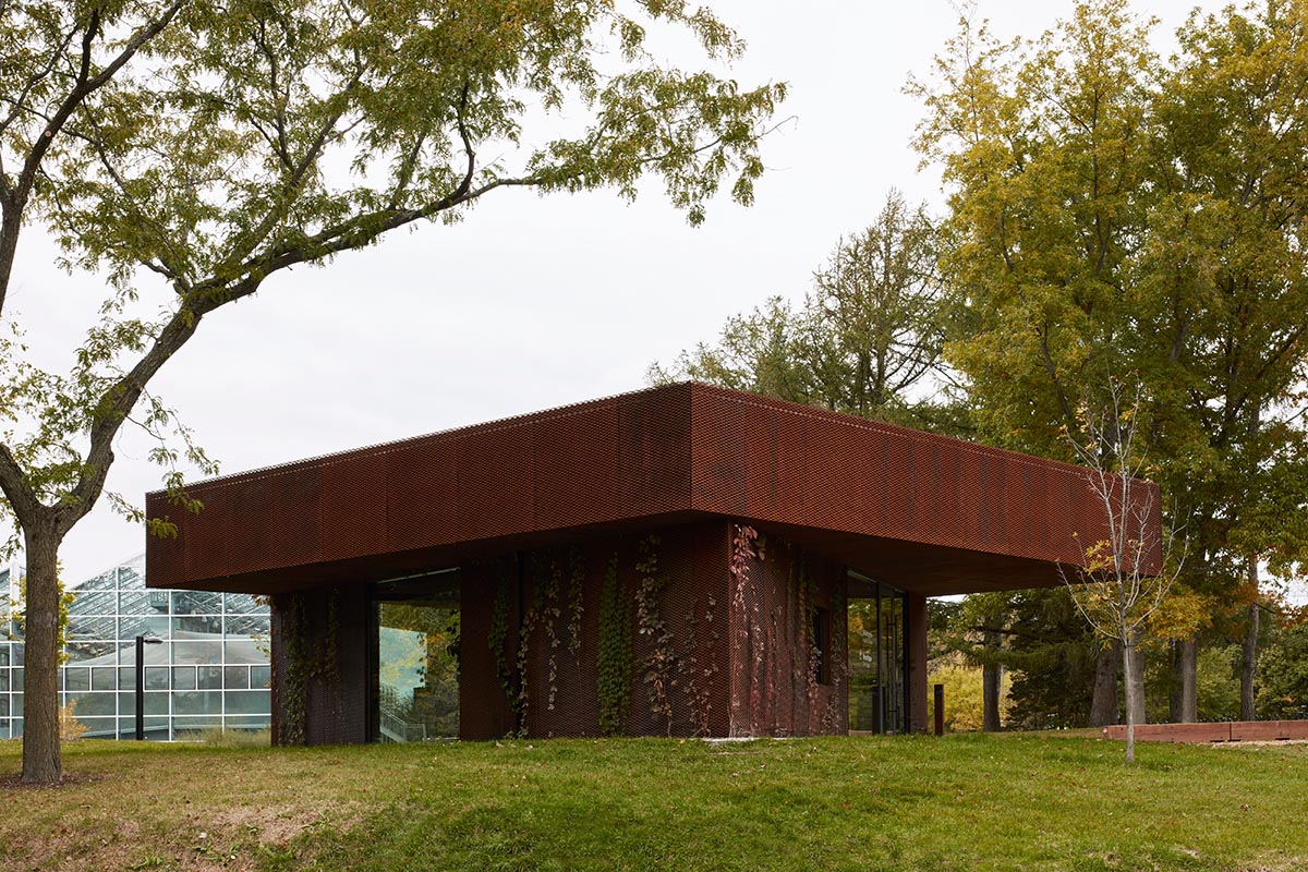 Corten steel pavilion by Pelletier de Fontenay plays with two geometries in Montreal