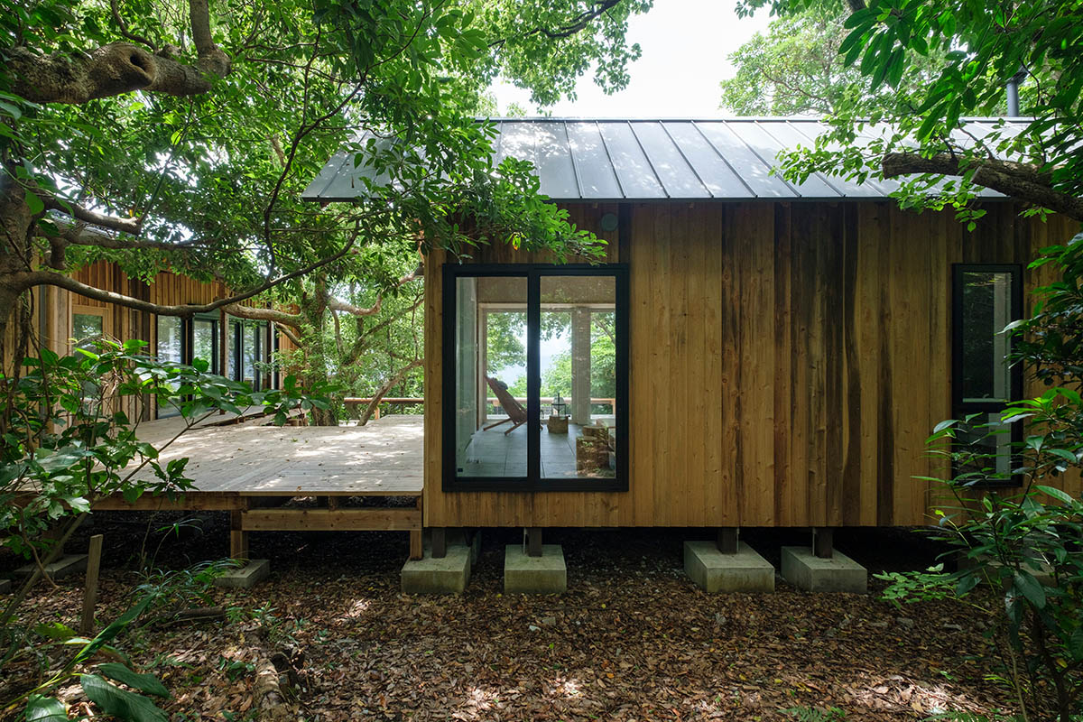 tono Inc. completes Sumu Yakushima Regenerative Residence in Japan