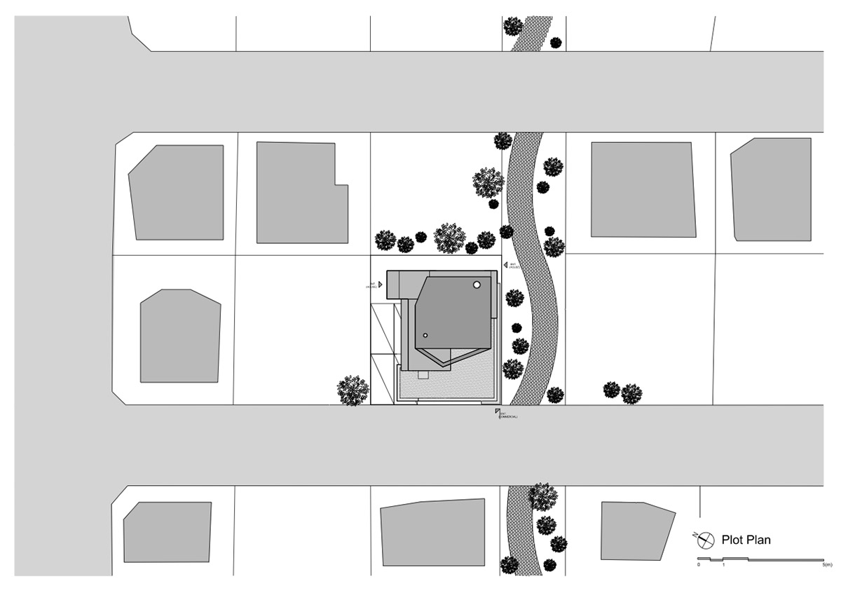 Moon Hoon completes owl-shaped housing in South Korea
