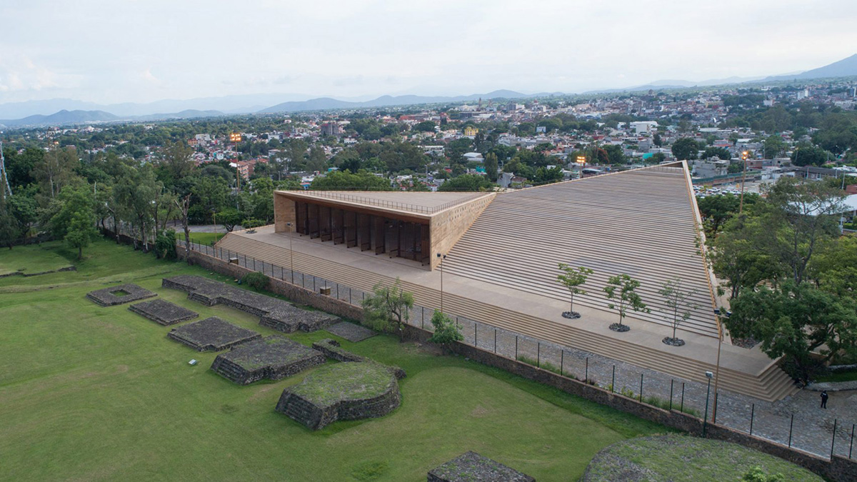 Isaac Broid and Productora's triangular Teopanzolco Cultural Center wins Oscar Niemeyer Award