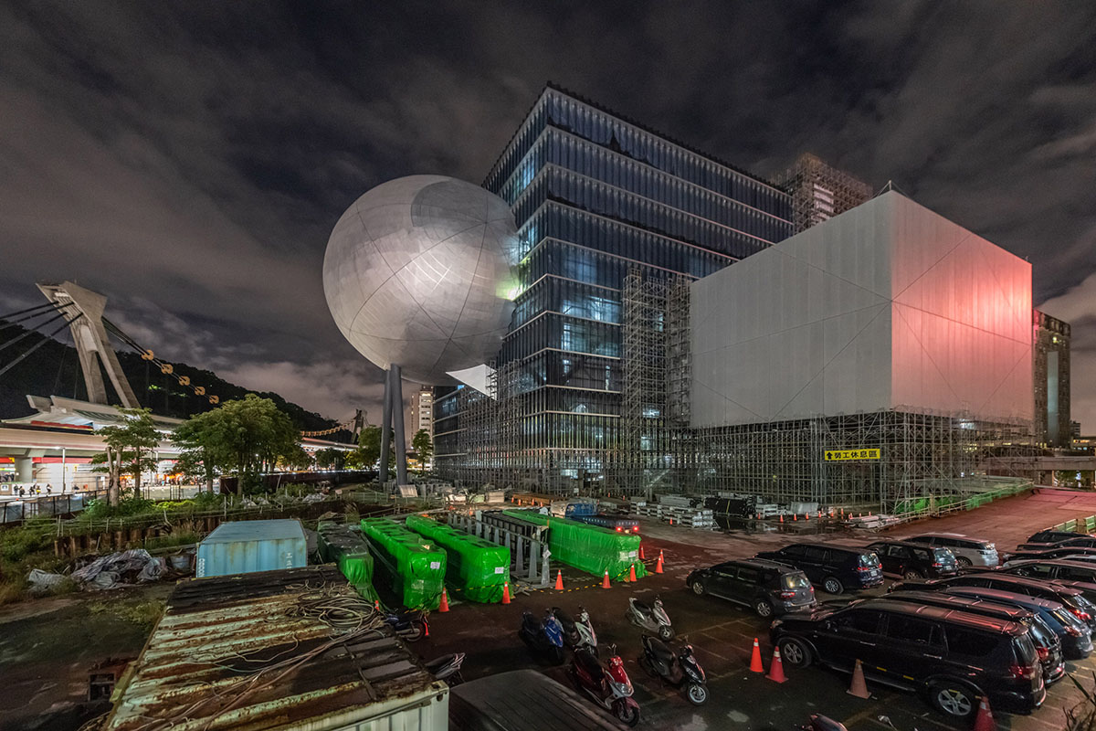 New photographs released for OMA's Taipei Performing Arts Center in Taiwan