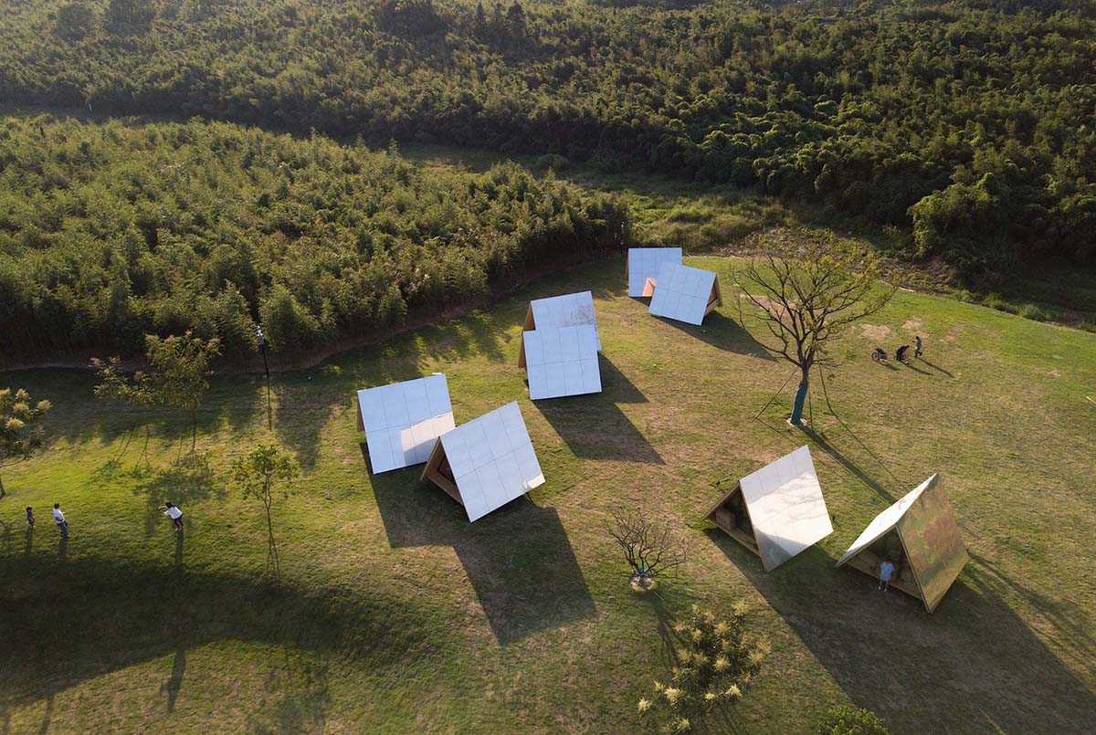 Wiki Tribe cabins, made of modular wooden system, have been built with local participants in Huzhou