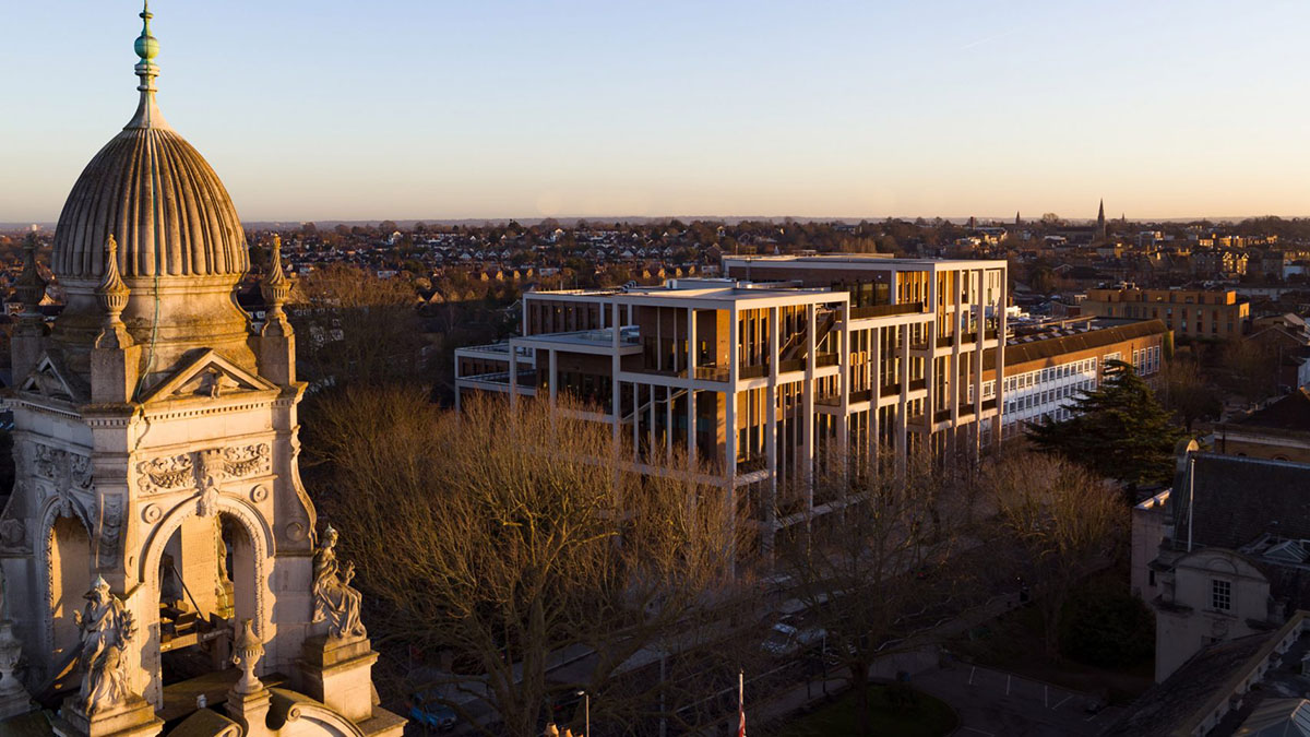 Grafton Architects' colonnaded Town House acts as 
