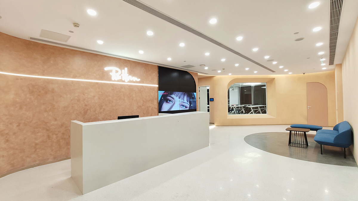 InDeco completes Ruhnn Culture Office with colorful spatial pattern in Hangzhou, China