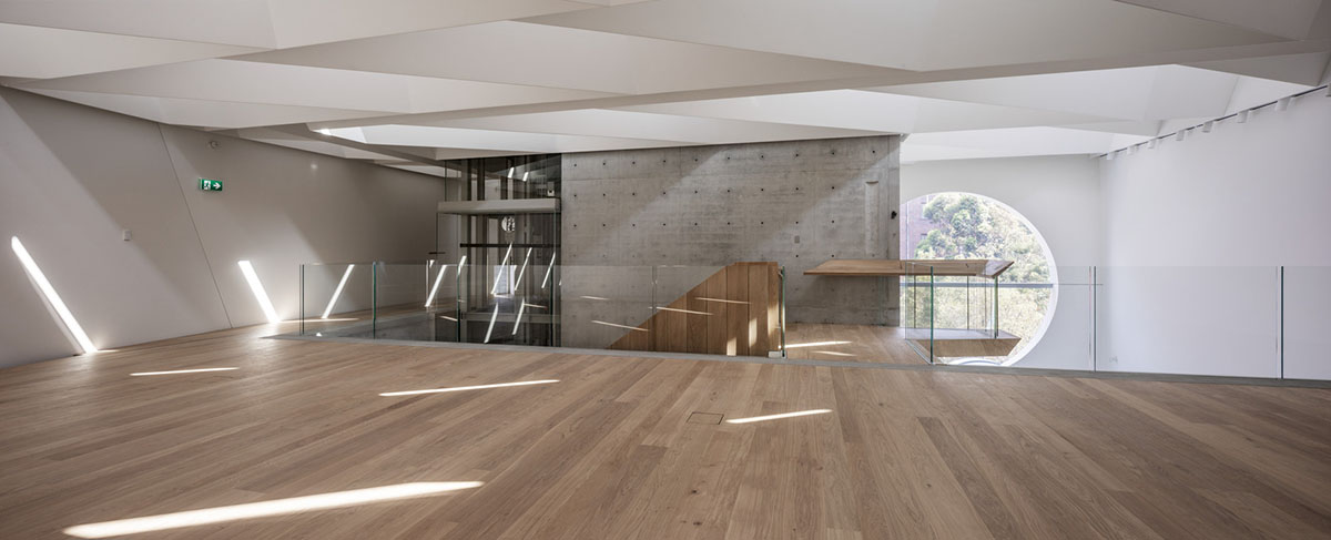 Durbach Block Jaggers and John Wardle Architects create undulating facade for Phoenix Central Park