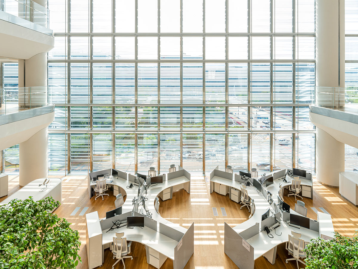 Foster + Partners completes Hankook Technoplex on the outskirts of Seoul