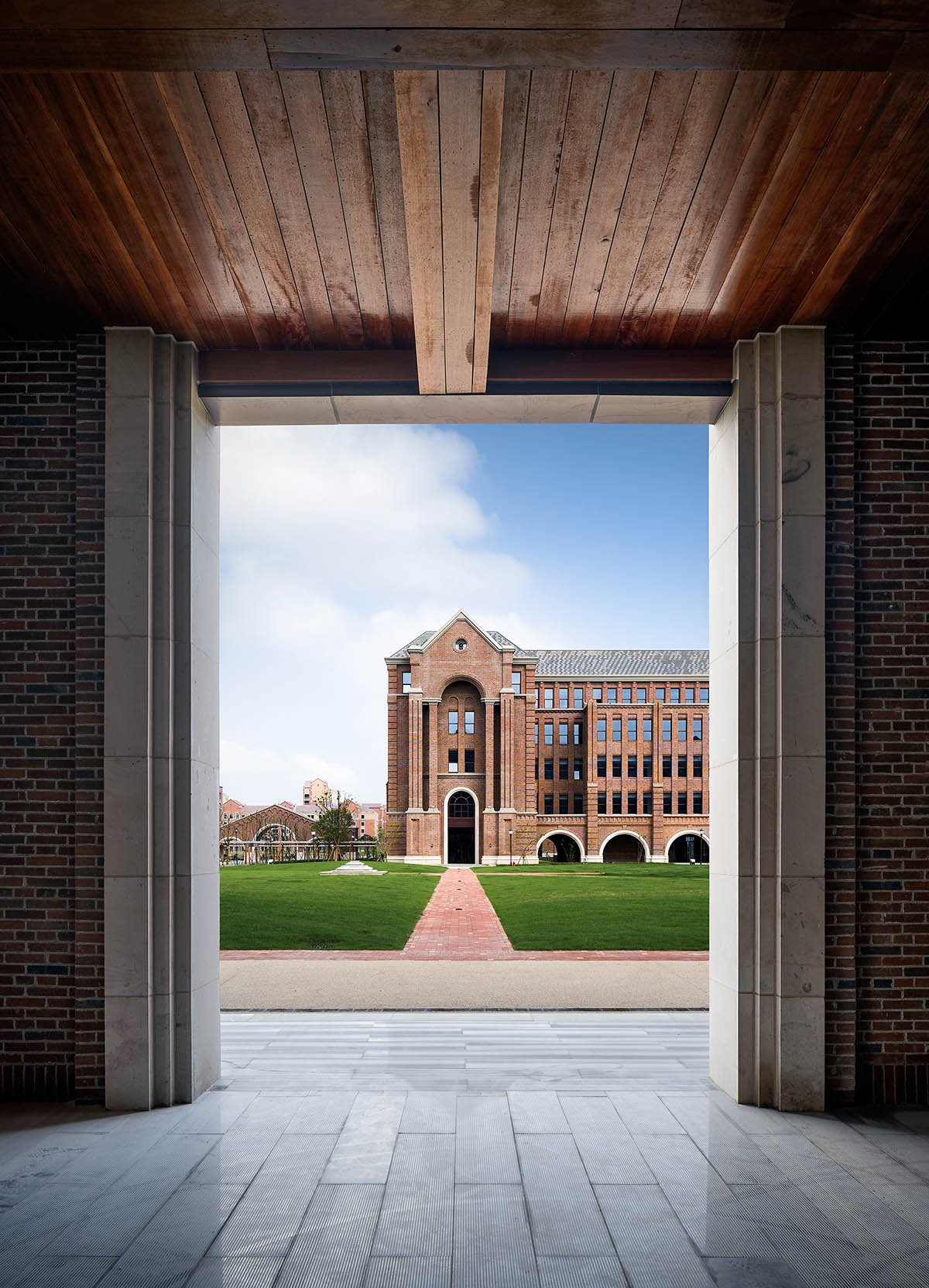 UAD completes International Campus of Zhejiang University in Zhejiang, China