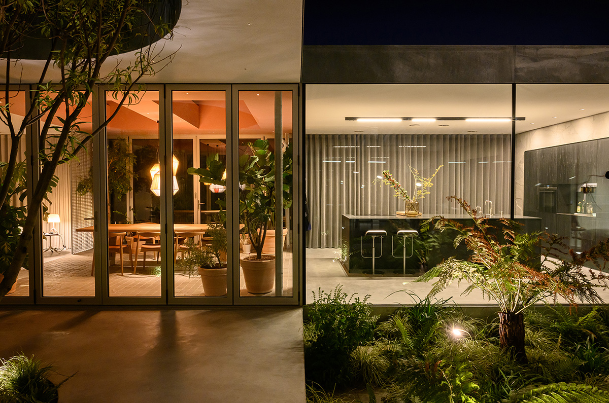 Studioninedots’ Villa Fifty-Fifty – a new typology of intertwined interiors and exteriors