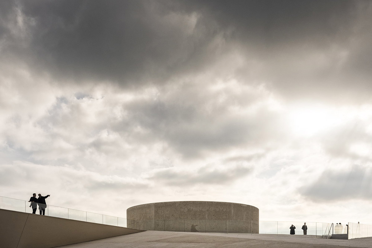 Carrilho da Graça Arquitectos creates concrete topography for Lisbon Cruise Terminal