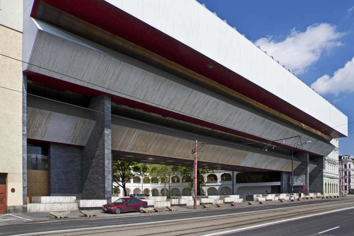 Slovak Architect Vladimír Dedeček dies aged 91