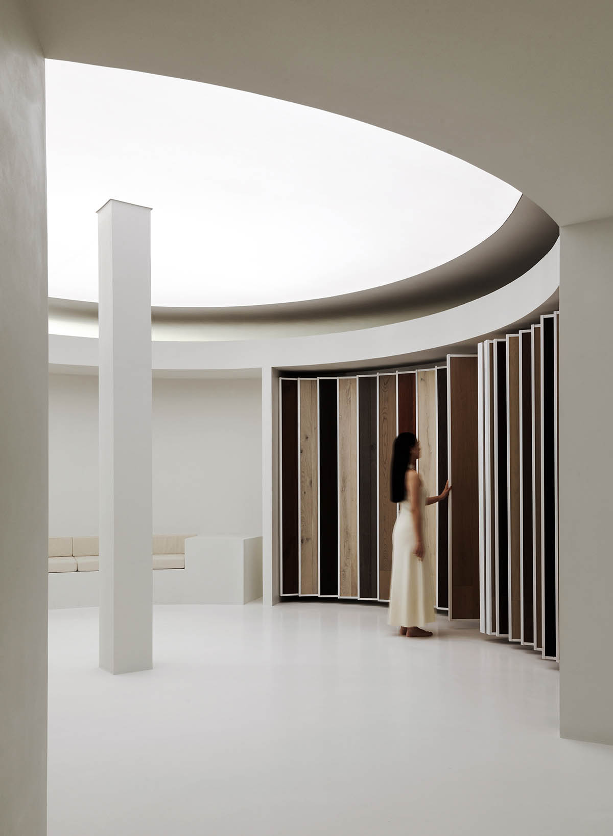 TSPACE DESIGN imagines circular gallery like a round heaven in Beijing