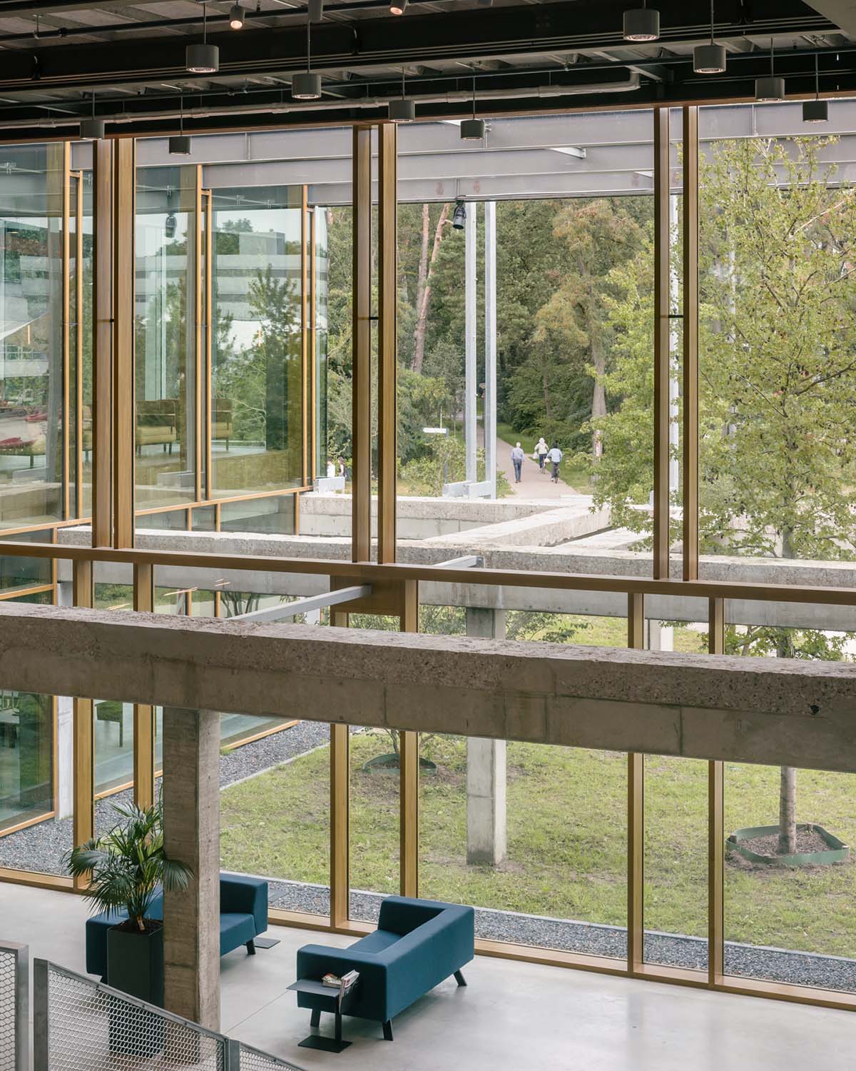 Civic Architects and VDNDP carve out Geo-faculty of ITC with four atria taking landscape inside 