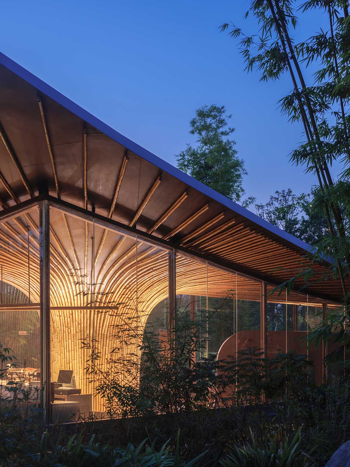 Archermit imagines an exhibition building as a huge bamboo tree at the center