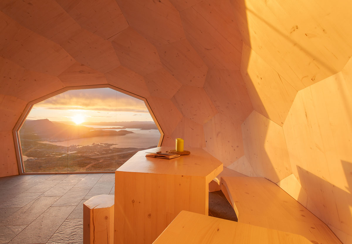 SPINN Architects' rounded cabin can be fitted in any terrain adapting to harsh climate in Norway