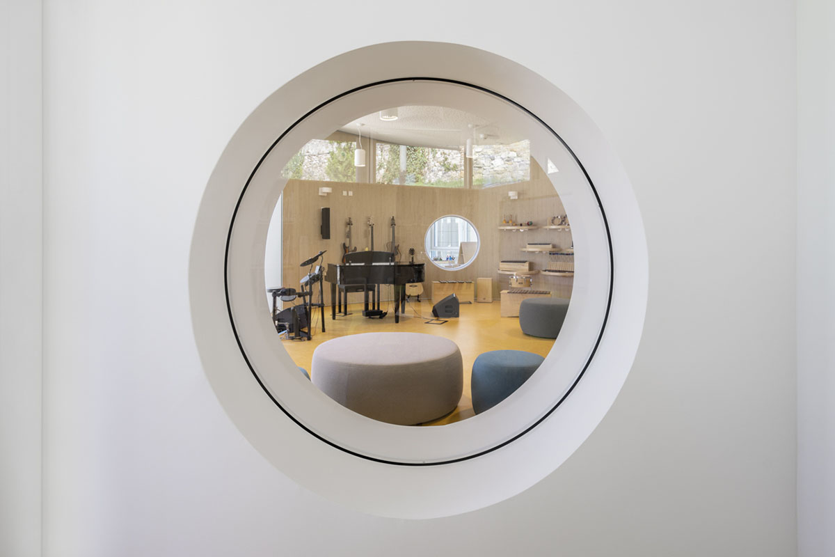 Alvisi Kirimoto imagines an educational center like