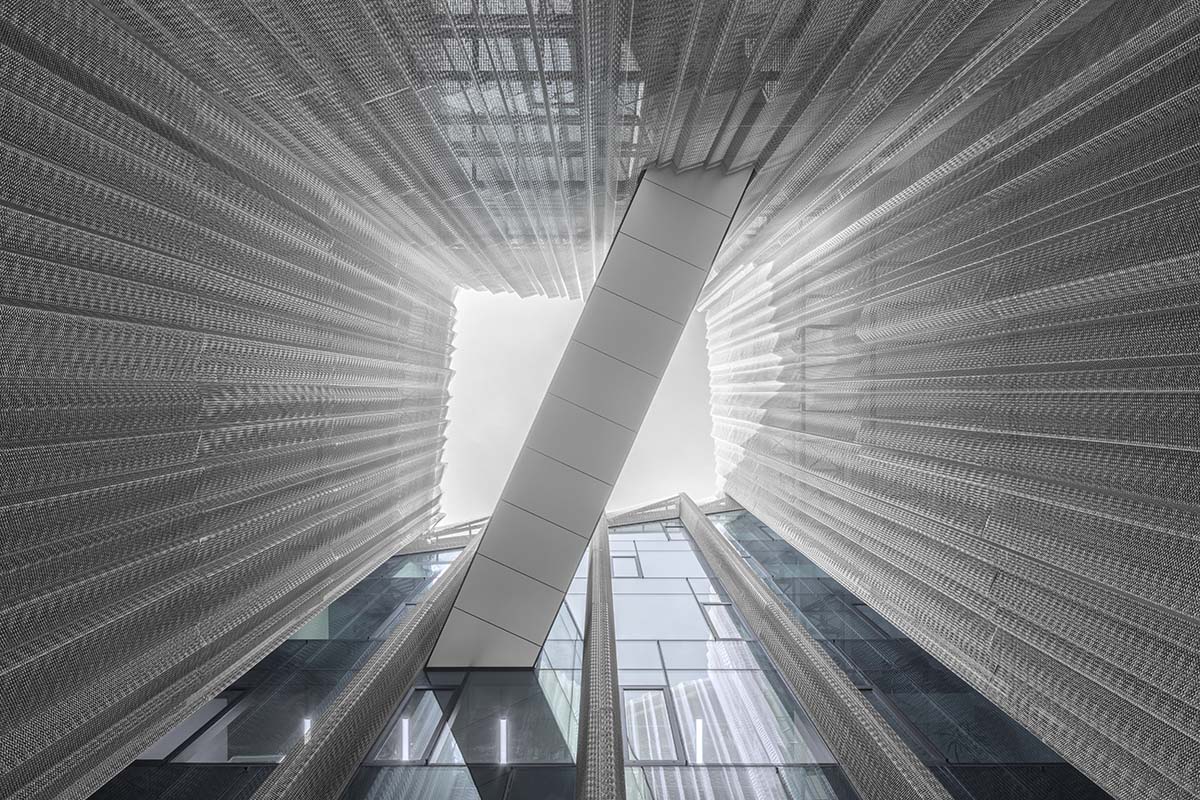 Peter Pichler Architecture creates fifth façade with pleated geometry for Bonfiglioli Headquarters